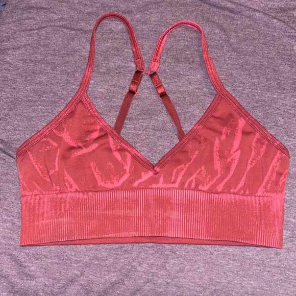 Lululemon Ebb To Street Bra 6 A/B Cup Wash Stone Wash Chianti Red - Picture 5 of 9